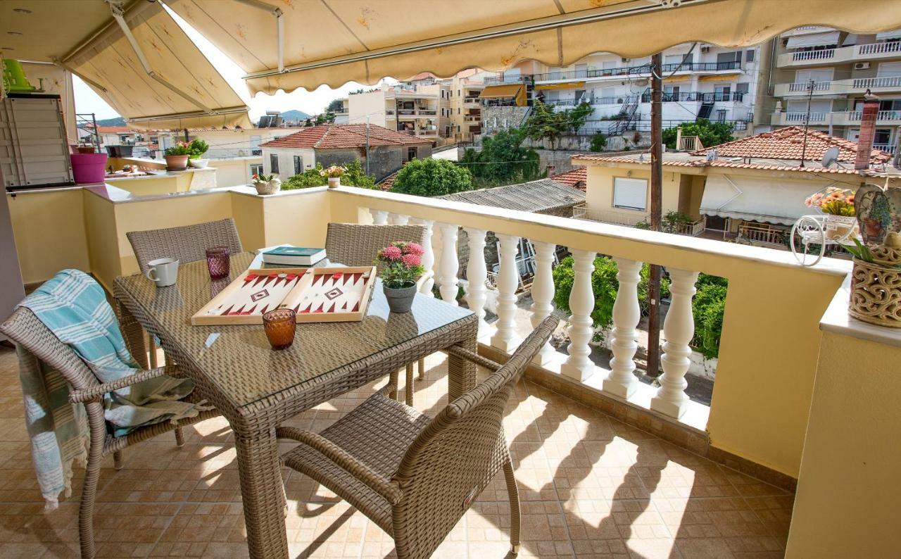 Holiday House Ioanna 2 - Loft Néa Péramos Dış mekan fotoğraf