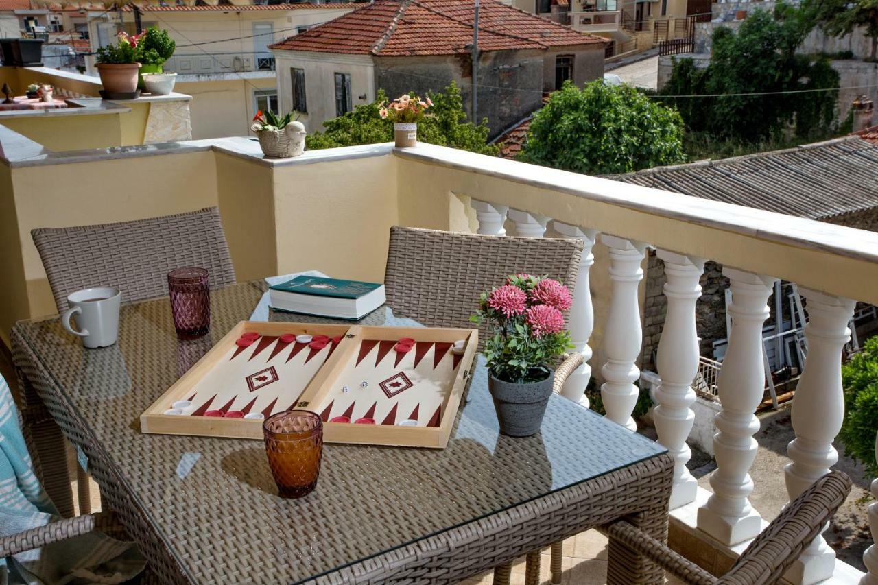 Holiday House Ioanna 2 - Loft Néa Péramos Dış mekan fotoğraf