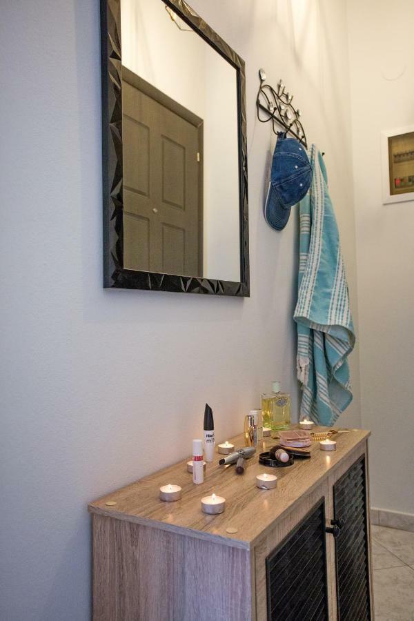 Holiday House Ioanna 2 - Loft Néa Péramos Dış mekan fotoğraf